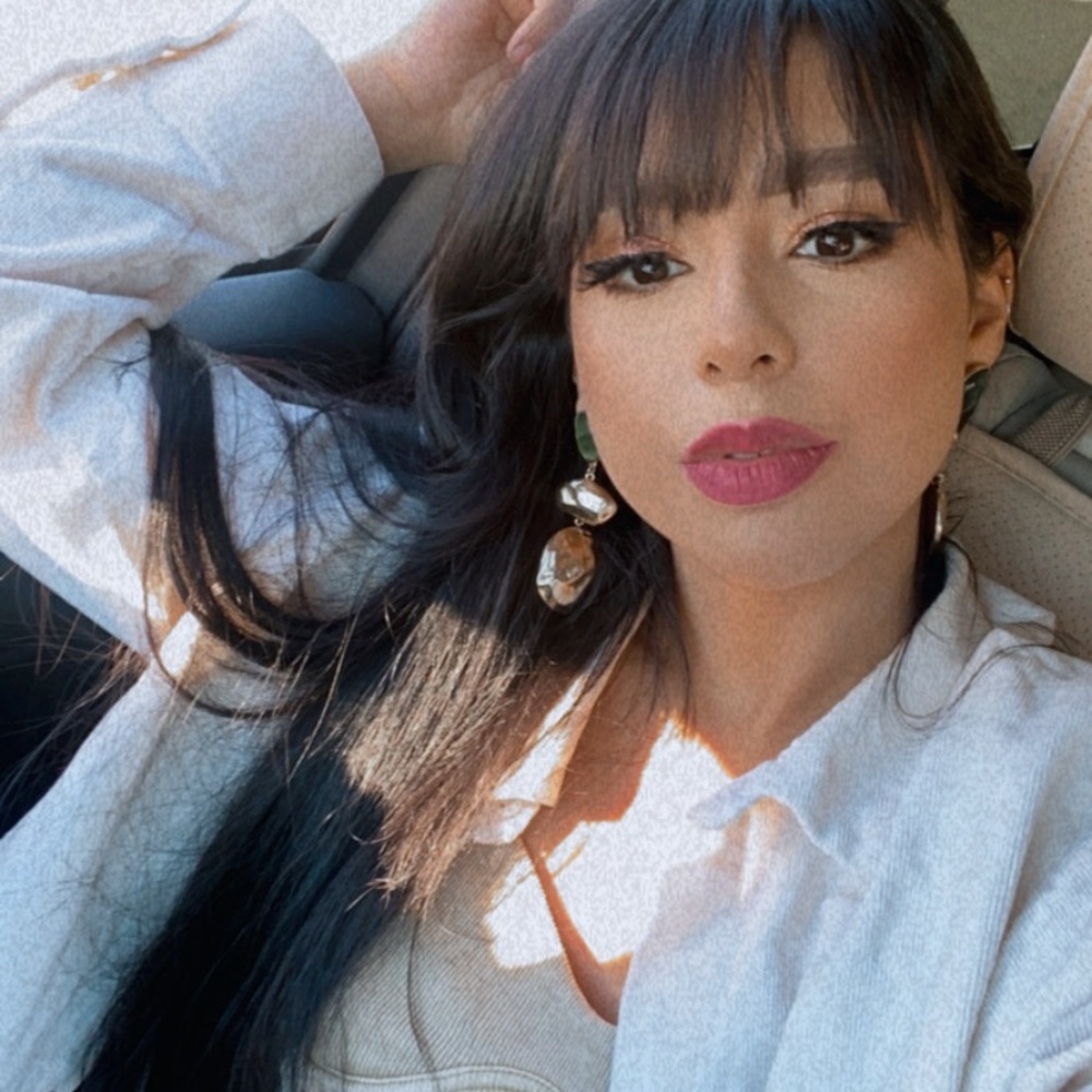 Meet your Posher, Veronica